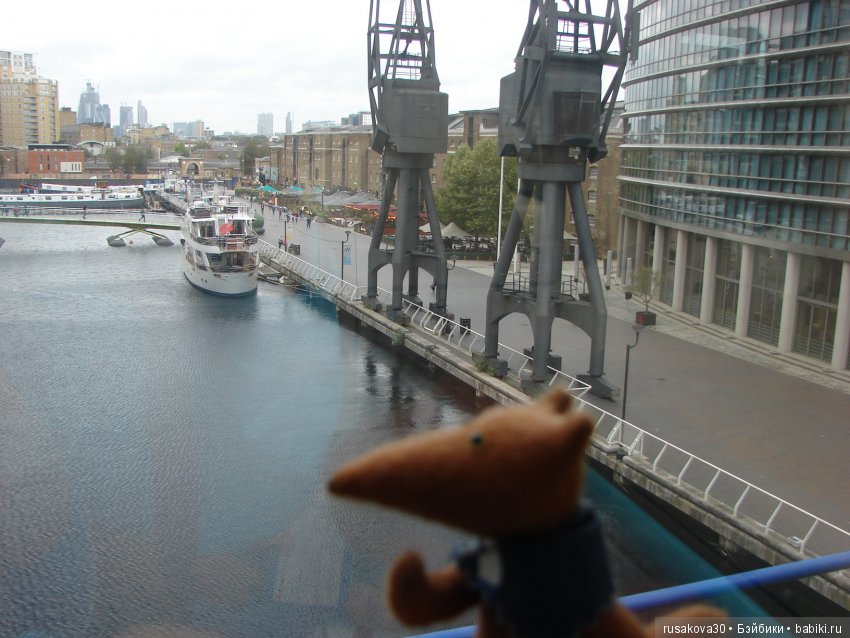 Куклы путешествуют по Лондону