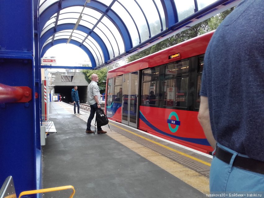 Куклы путешествуют по Лондону