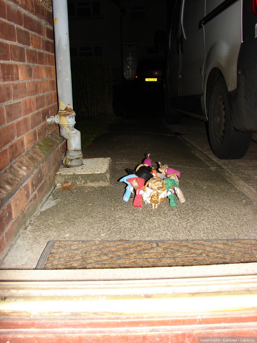 Как Машки к кукольному Хэллоуин флешмобу готовились