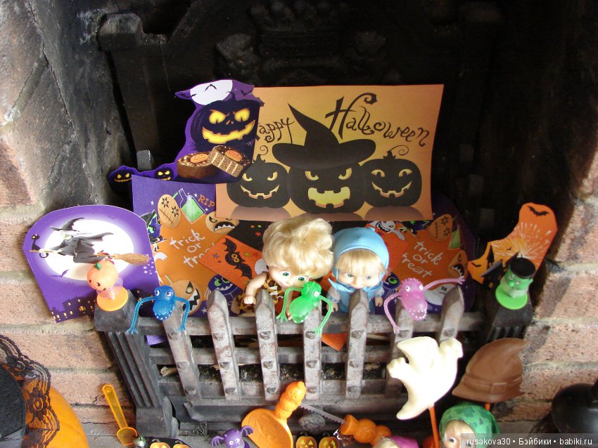 Как Машки к кукольному Хэллоуин флешмобу готовились (фото 8)