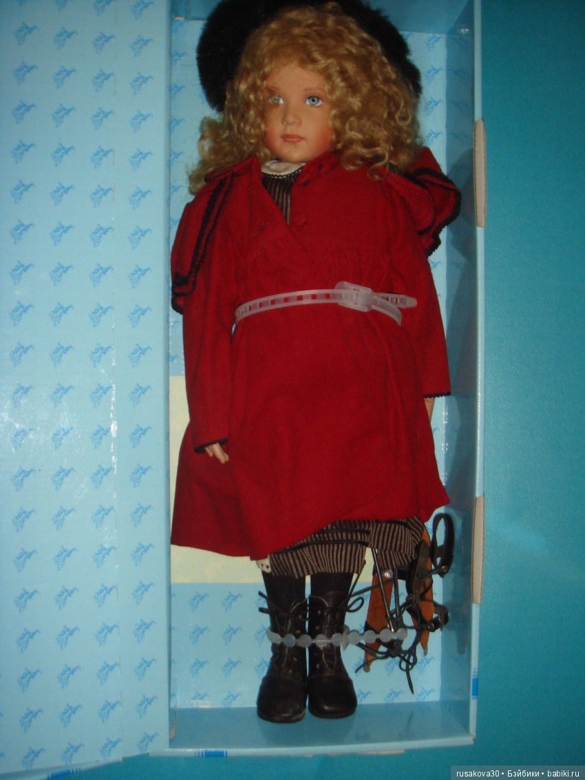 Соня из серии "19th Century Ice Skaters Series" (фото 5)