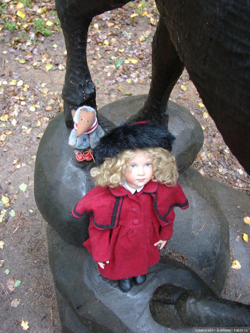 Соня из серии "19th Century Ice Skaters Series"