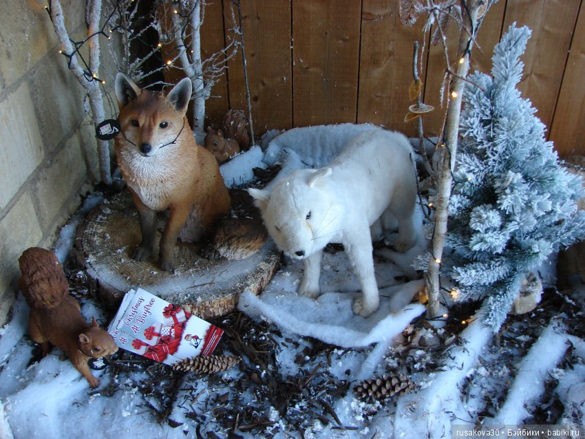 Рождественские уличные украшения