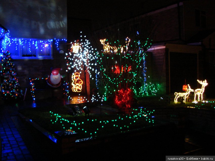 Рождественские уличные украшения (фото 4)