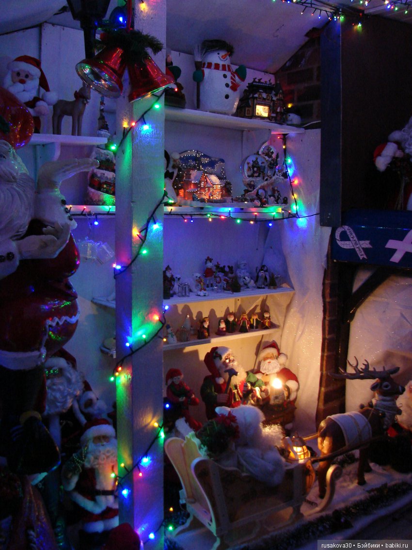 Рождественские уличные украшения