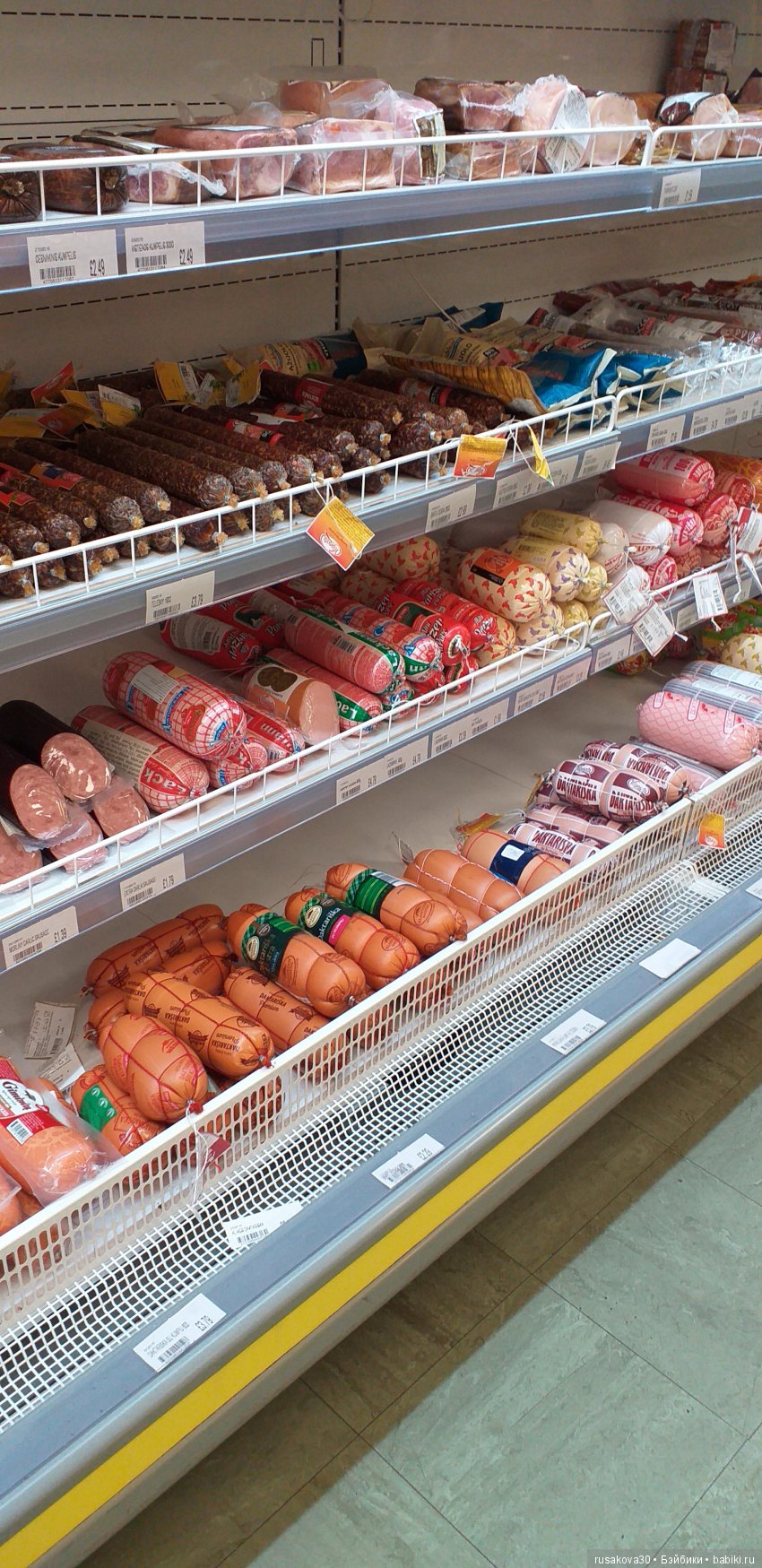 К Пасхе готовы — Куклы Маша и Медведь (Simba): Маша в кармашке