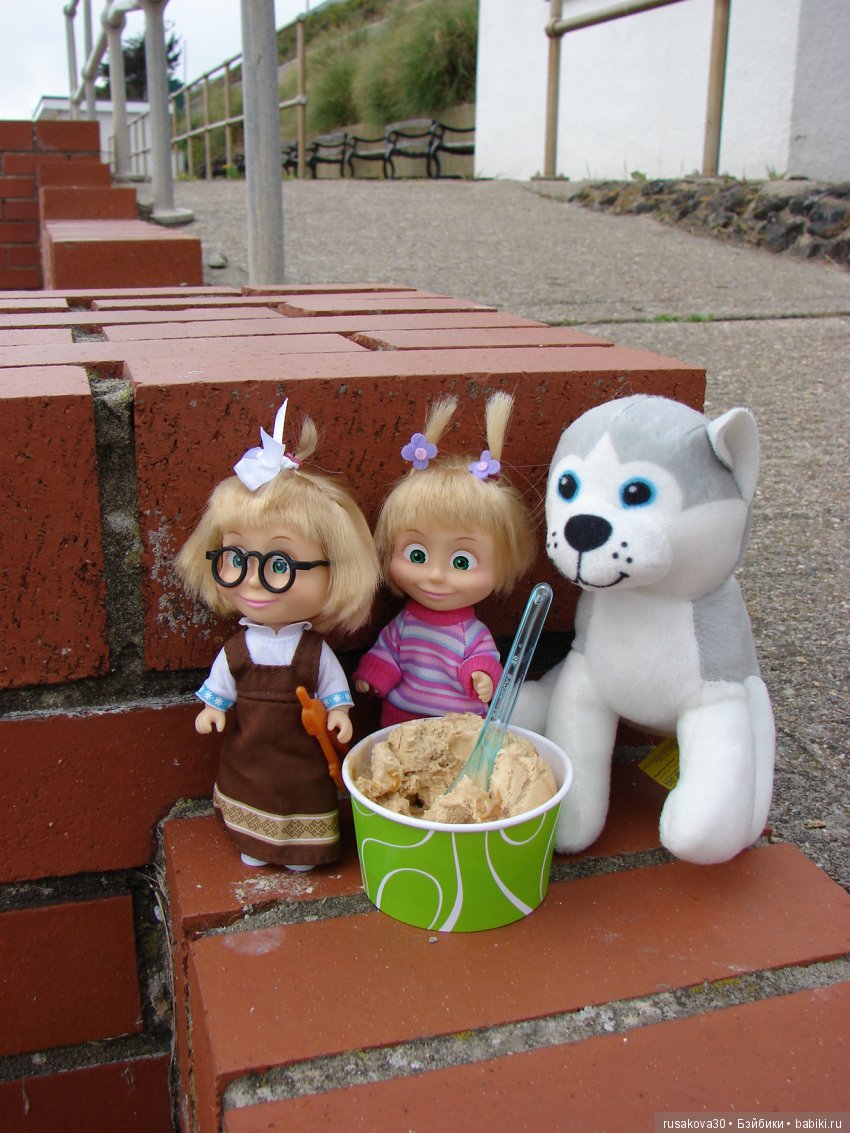 Плюс еще одна Машка-первоклашка