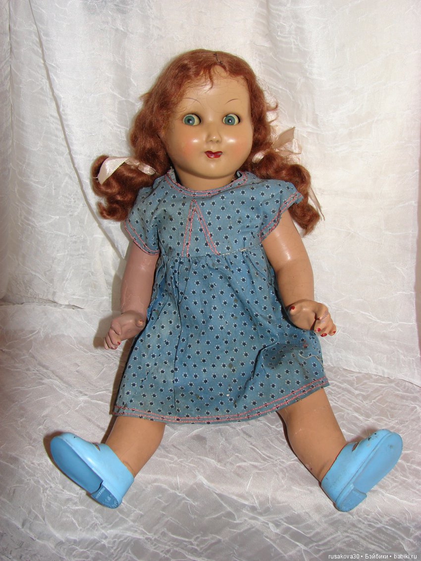 Кукла с флиртующими глазами