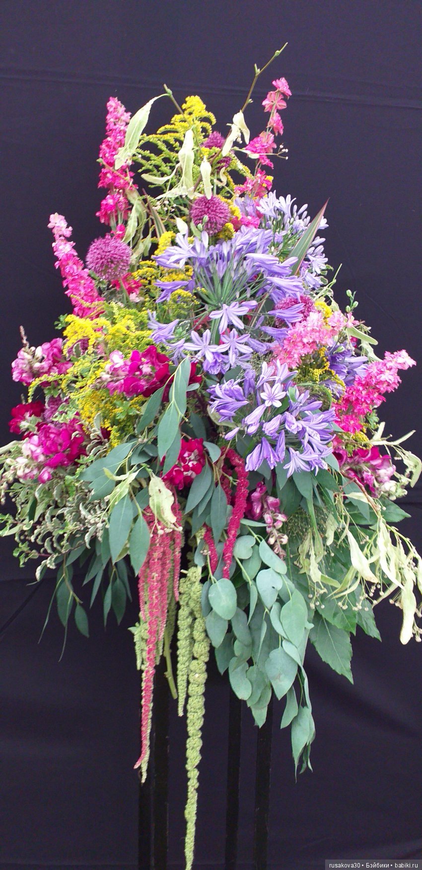 Выставка цветов в королевском поместье в Сандрингеме