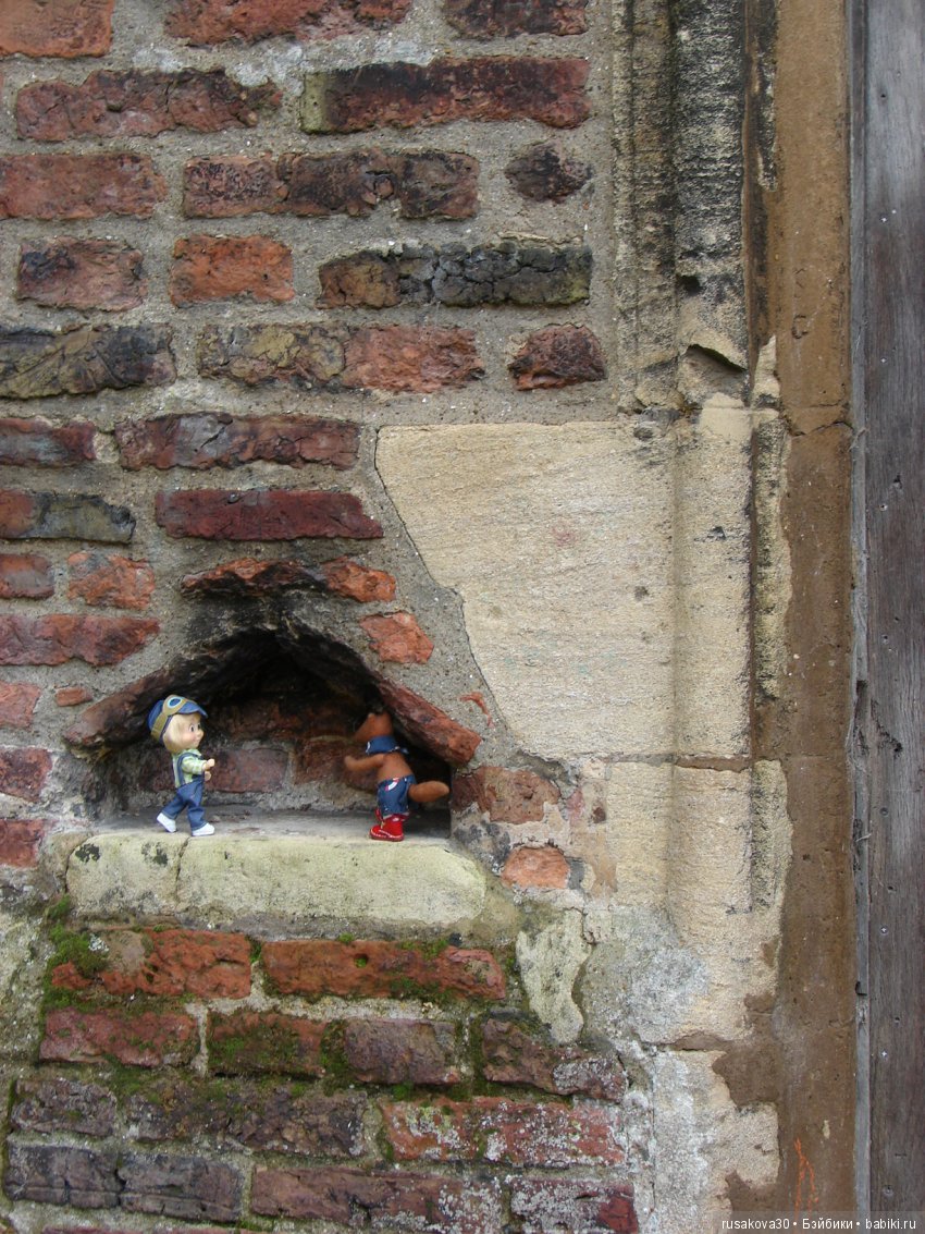 Одну Машку беру, на вторую смотрю, а третья, четвертая мерещатся