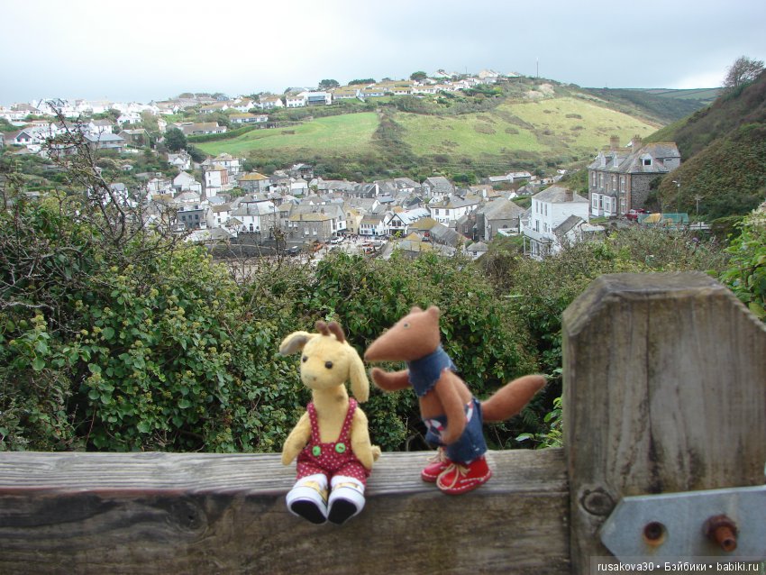 Путешествуем с куклами — Куклы Маша и Медведь (Simba): Маша в кармашке (фото 9)