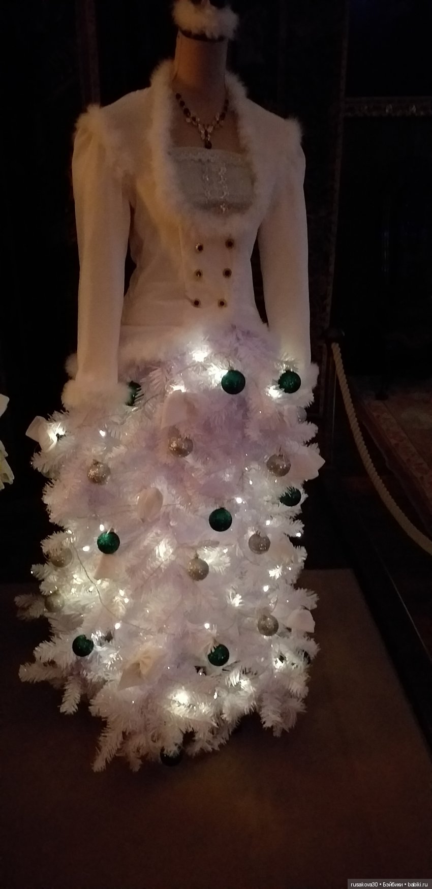 Обезглавленный призрак замка Бликлинг – холл (фото 9)