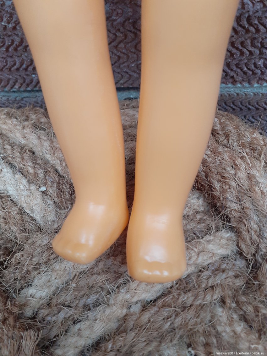 Кукла горьковской фабрики игрушек «Мир».Спасибо всем за помощь