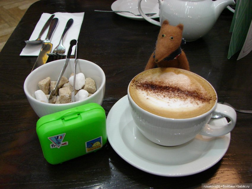 Путешествуем с куклами — Куклы Маша и Медведь (Simba): Маша в кармашке