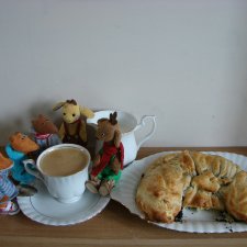 Бабаикины детки приглашают всех на чай