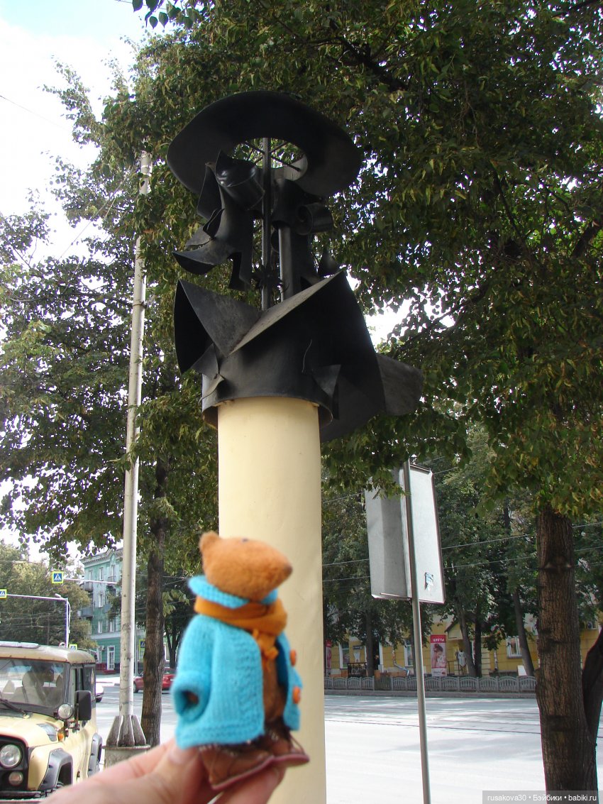 Рыжики продолжают знакомится с Новосибирском