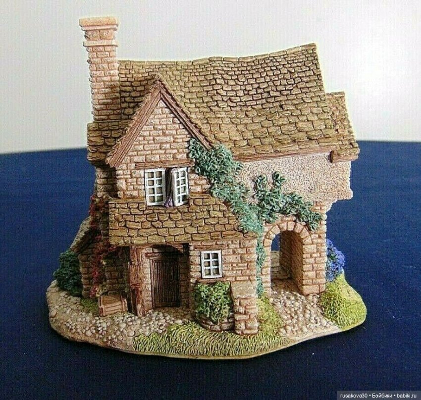 Покажи домик. Lilliput Lane домики. Lilliput Lane домики Англия. Декоративные домики из кирпичиков. Домик из кирпичиков своими руками.