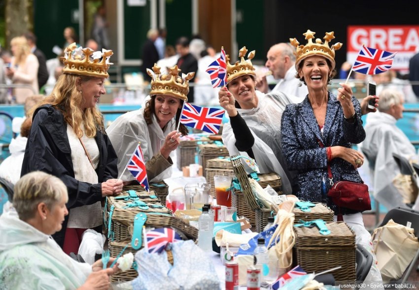 День коробок в Англии — Авторские мишки Тедди и друзья: фото (фото 4)