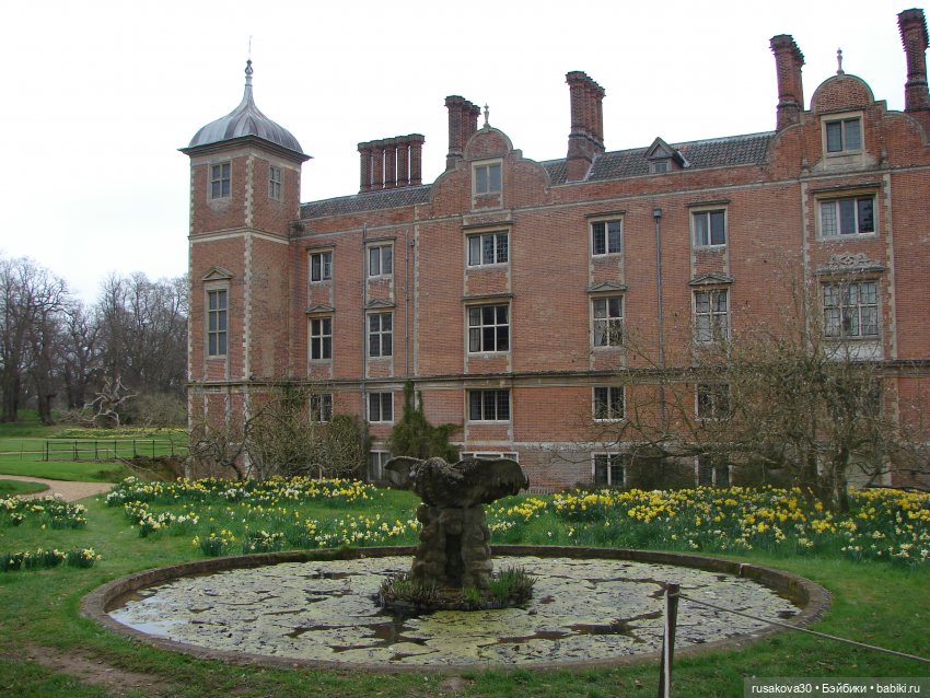 Англия, Норфолк: Blickling Hall - здесь обитают привидения | Бэйбики Англия, Норфолк: Blickling Hall - здесь обитают привидения (фото 3)