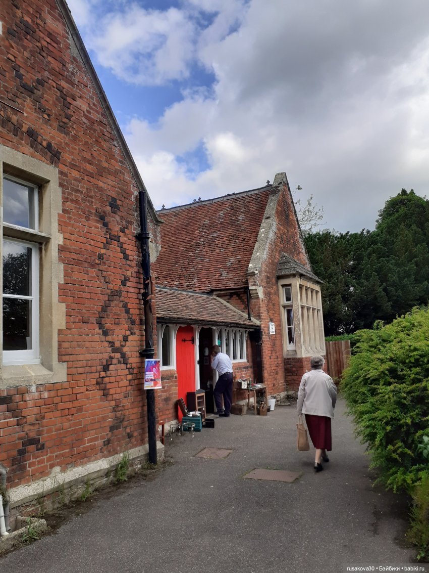 Антикварный базар в маленькой английской деревне Long Melford (фото 3)