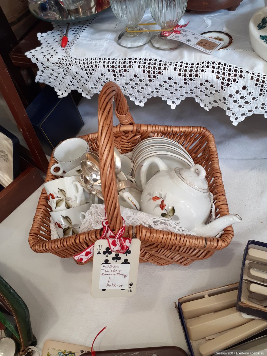 Антикварный базар в маленькой английской деревне Long Melford