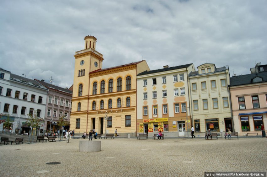 Снеговичок их Чехии — Кот Басик