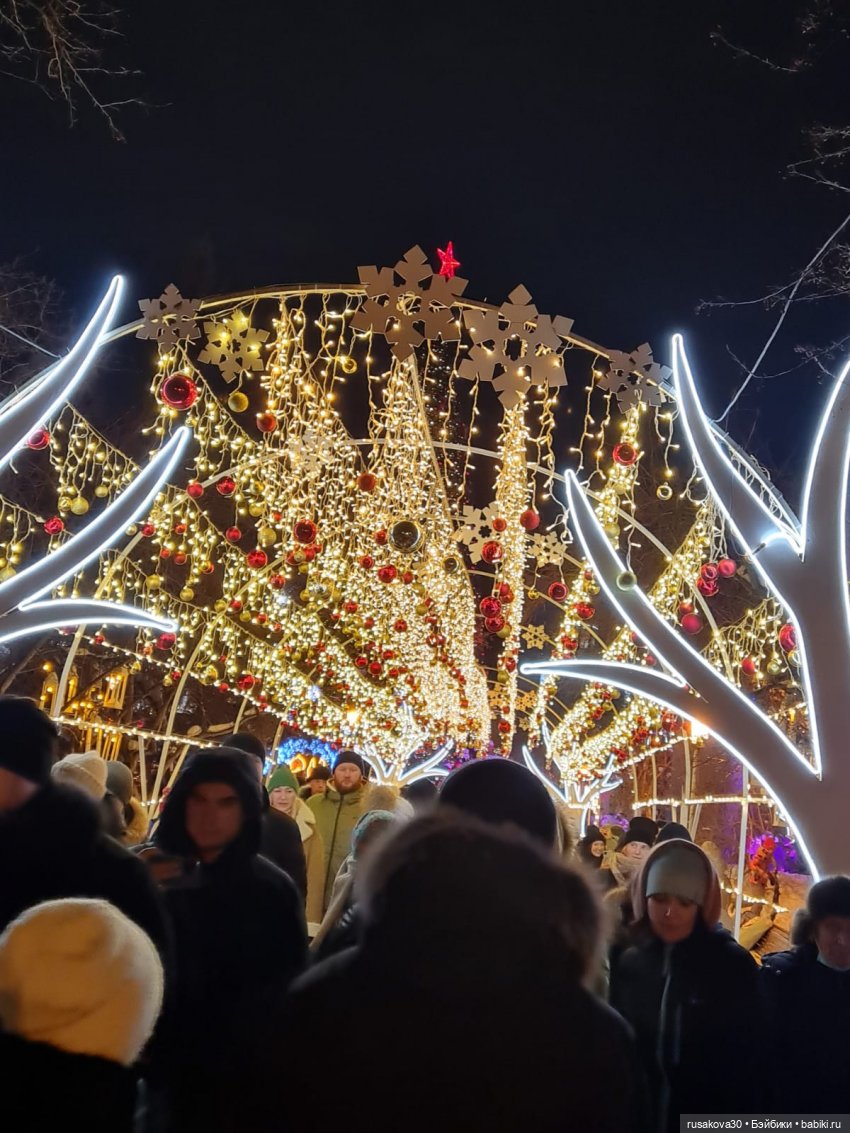 Как украшены ваши города зимой (фото 10)