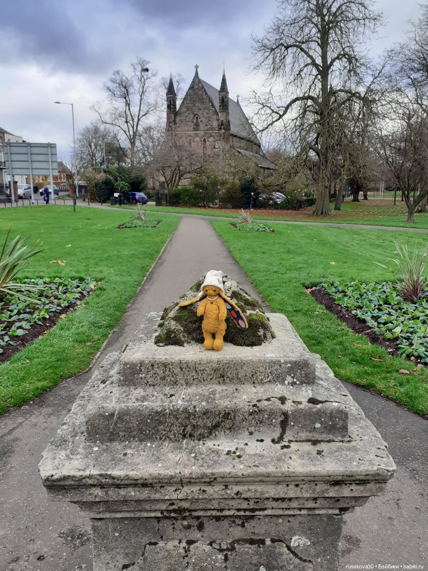 Сашенька путешествует по Англии