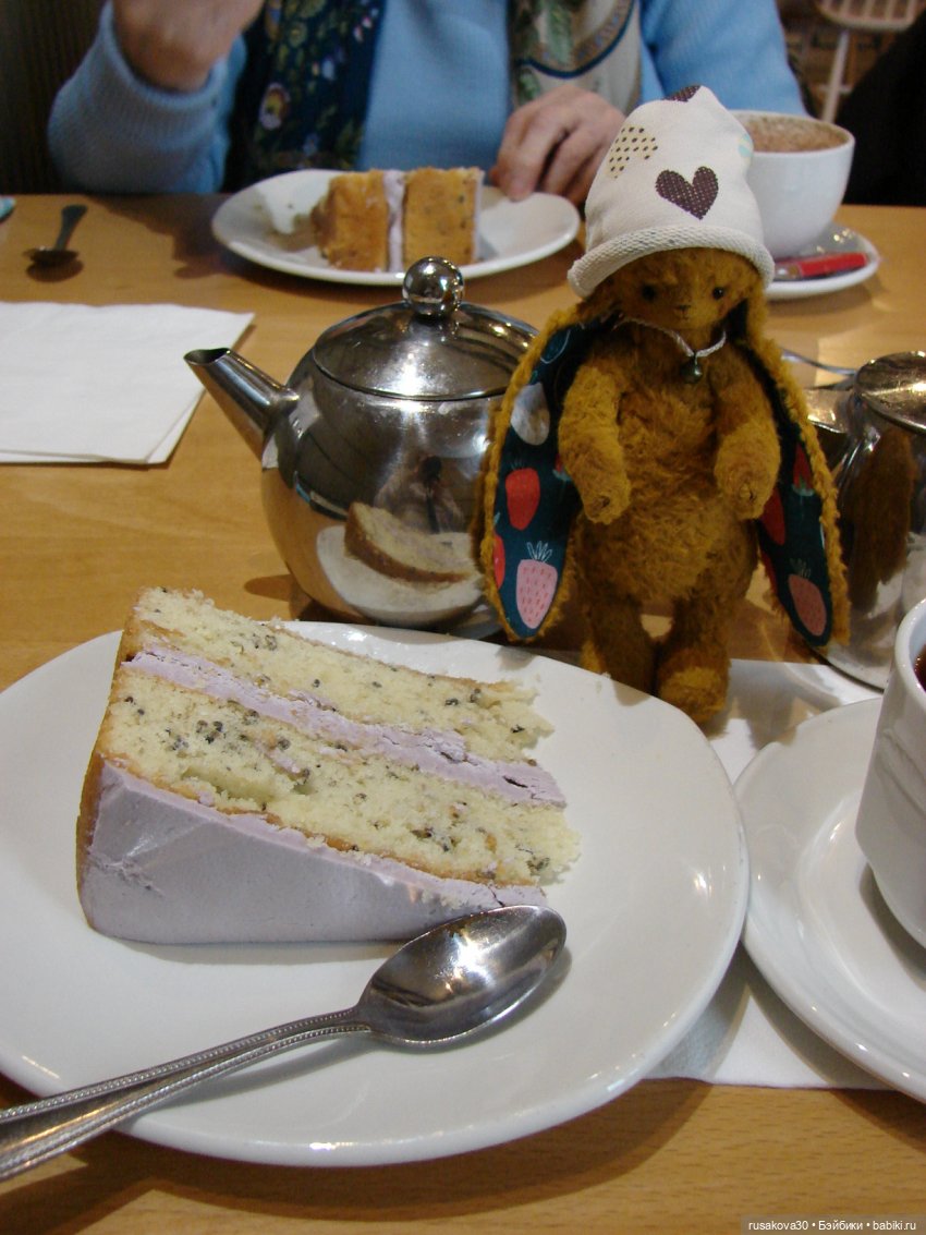 Сашенька путешествует по Англии