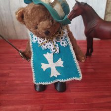 Мишка в подарок