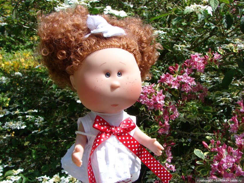 Мийка и Мио в загородном поместье королевы (фото 9)