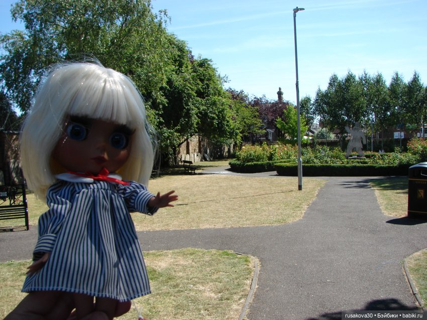 Моя Блайзочка осматривает Англию