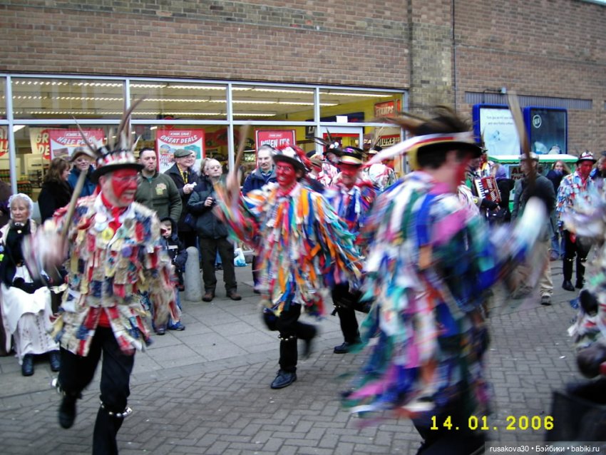 Моя Блайзочка осматривает Англию