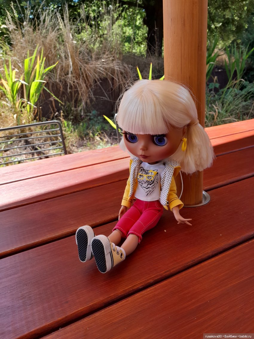 Людвиг, Нильсон и Нюша едут в Кембридж , продолжение прогулки