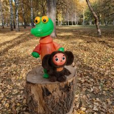 Гена и Чебурашка