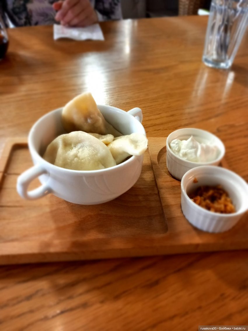 Новосибирский Академгородок ,прогулка с Басиками