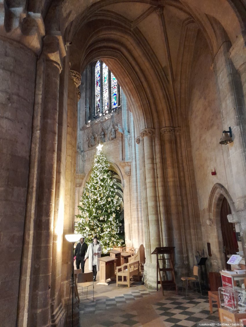 Кафедральный собор в городе Или (фото 5)