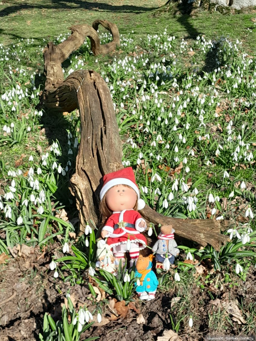 Поход за подснежниками — Куклы Nines d'Onil (Нинес): Миа (Mia) (фото 8)