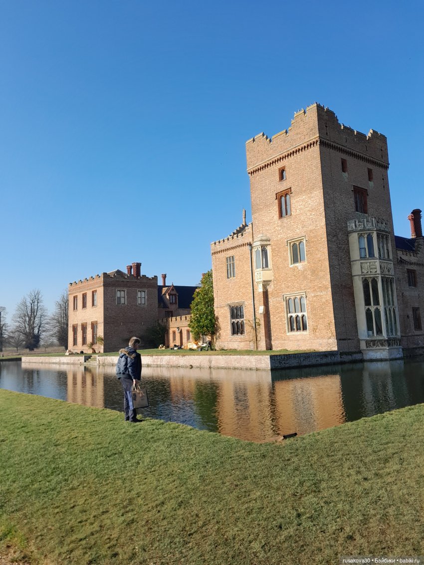 Замок музей - Оксбру-холл (Oxburgh Hall). - Музеи игрушки, экскурсии на  фабрики кукол и игрушек | Бэйбики - 41945