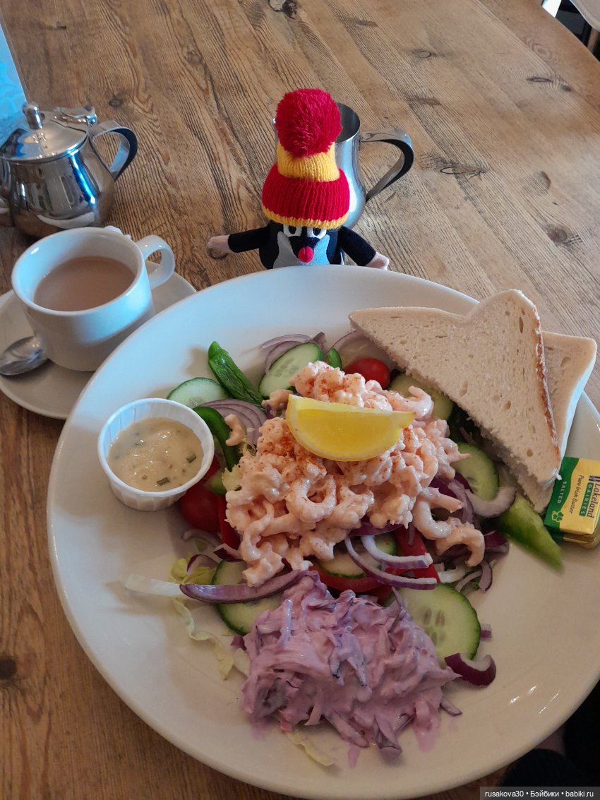 Продолжаем осматривать руины замка Райзинг