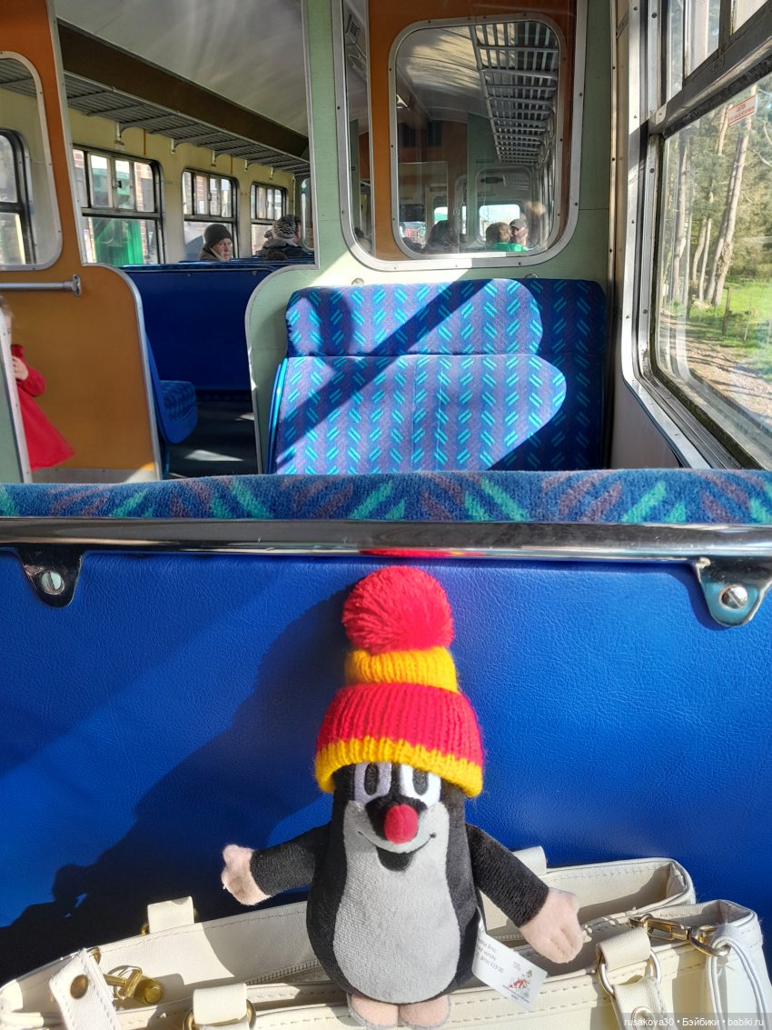 Крот Krtek путешествует по Англии