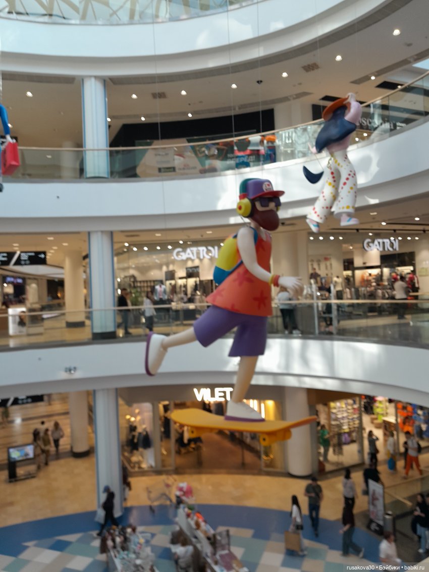 А это кто у нас такой зеленый