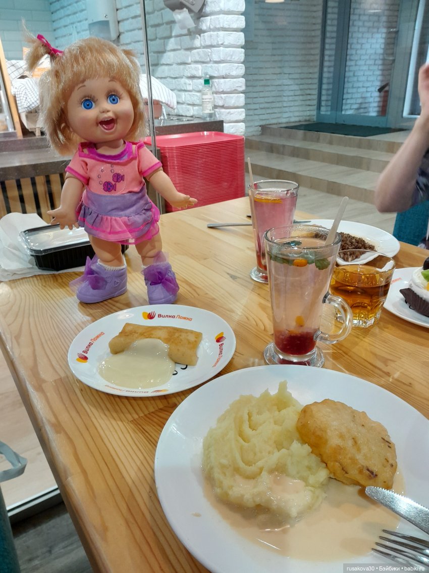 Итоги 2023 года — Коллекции игровых кукол (Playline): фото полок