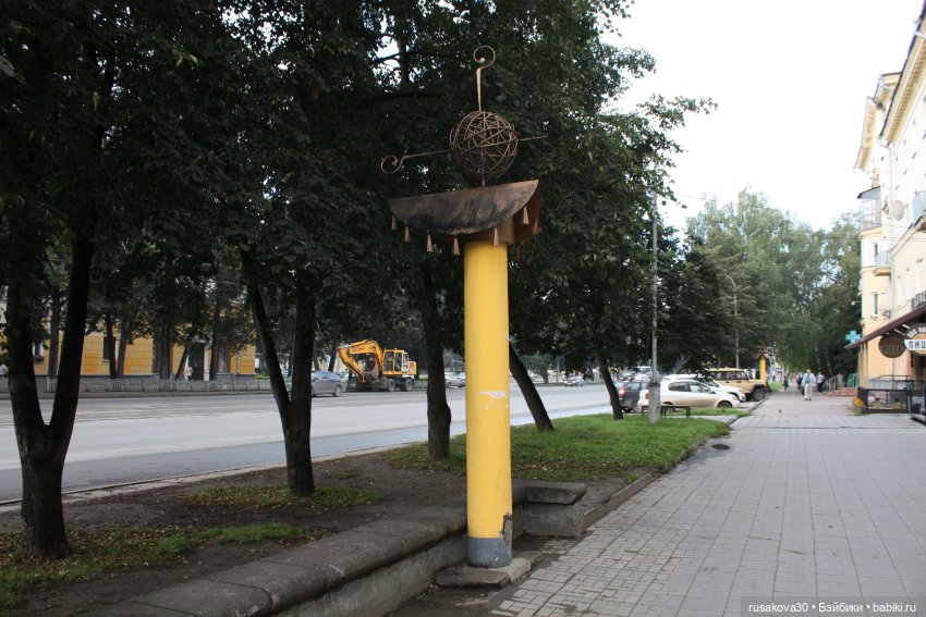 Пенни гуляет по Новосибирску