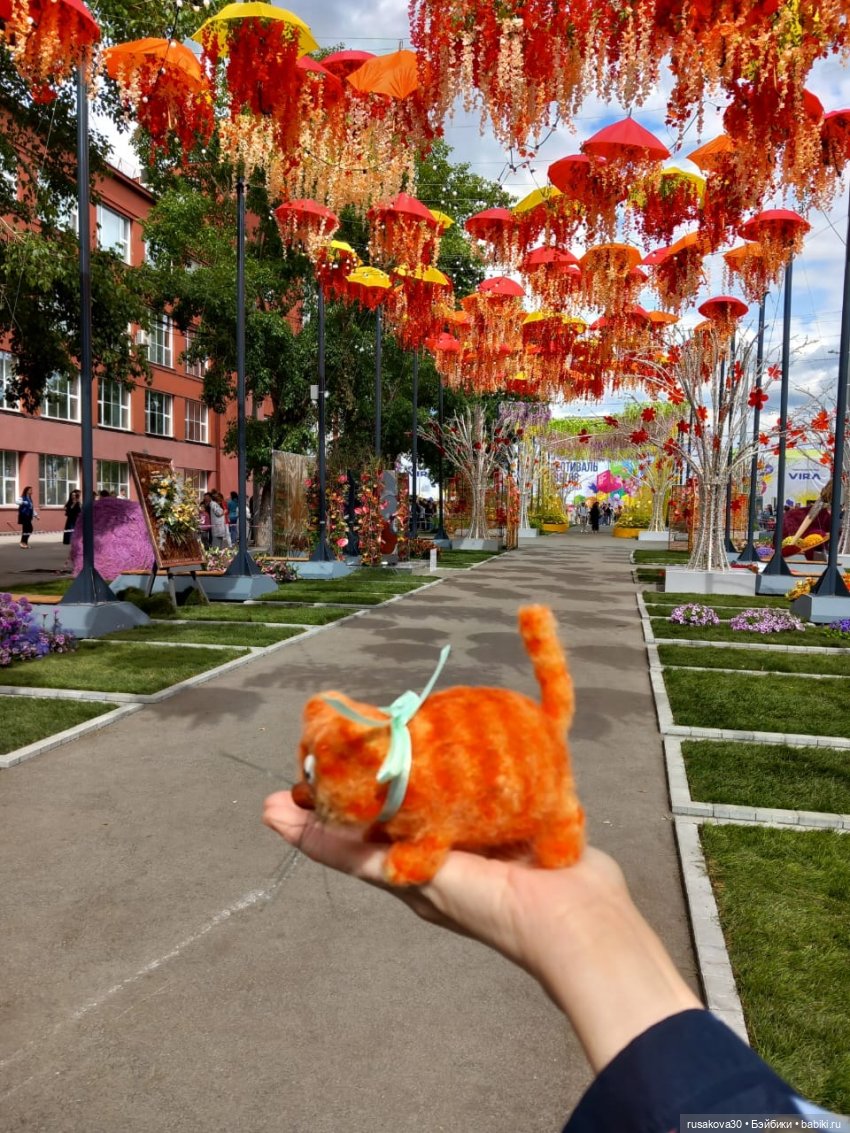 Рыжик и Пыжик — Вязаные игрушки и амигуруми: крючком (фото 10)