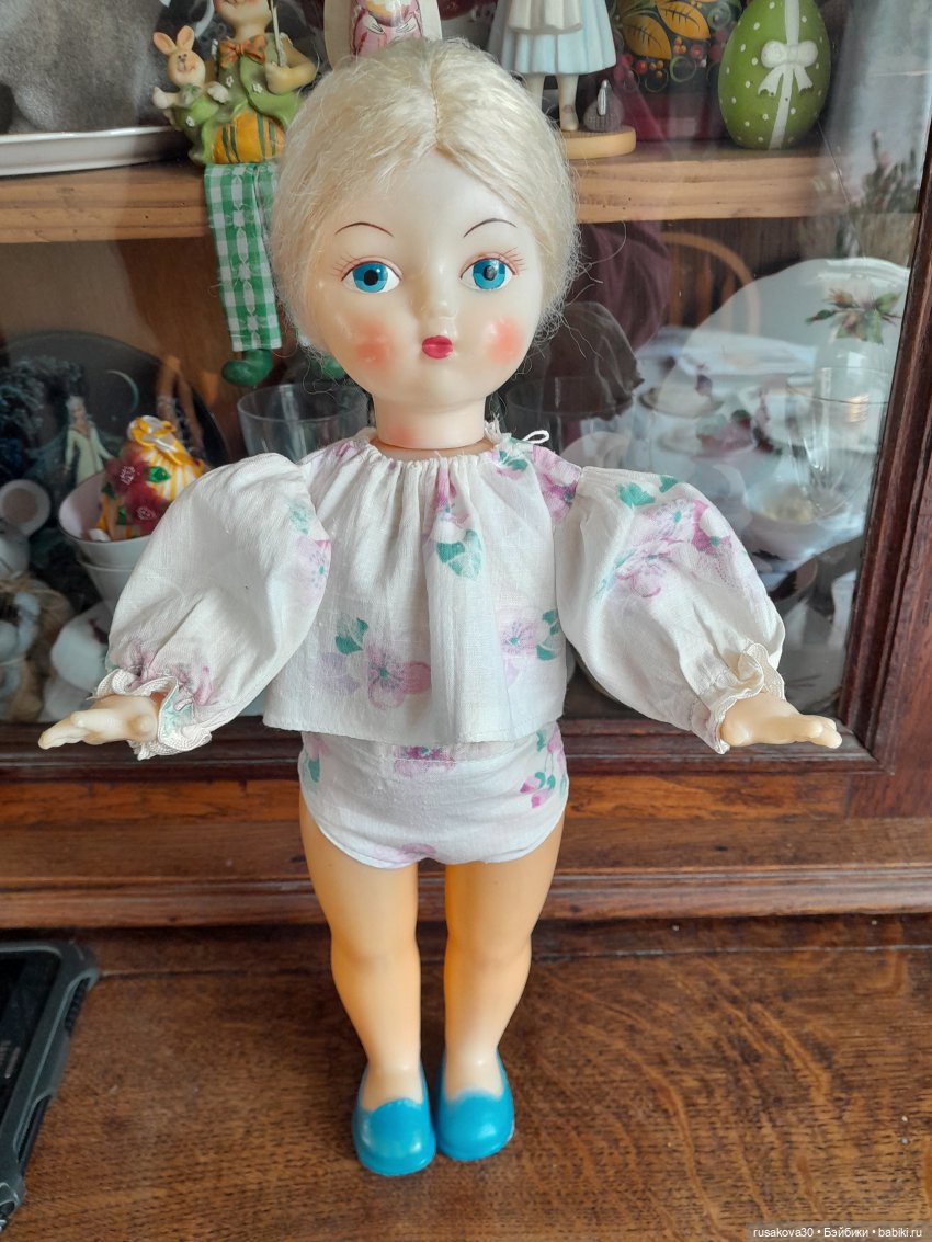 Кукла московской фабрики "Звездочка"