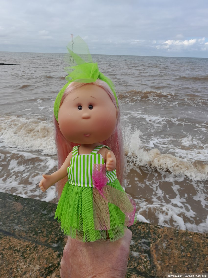 Розовая булочка приехала — Куклы Nines d'Onil (Нинес): Миа (Mia) (фото 5)