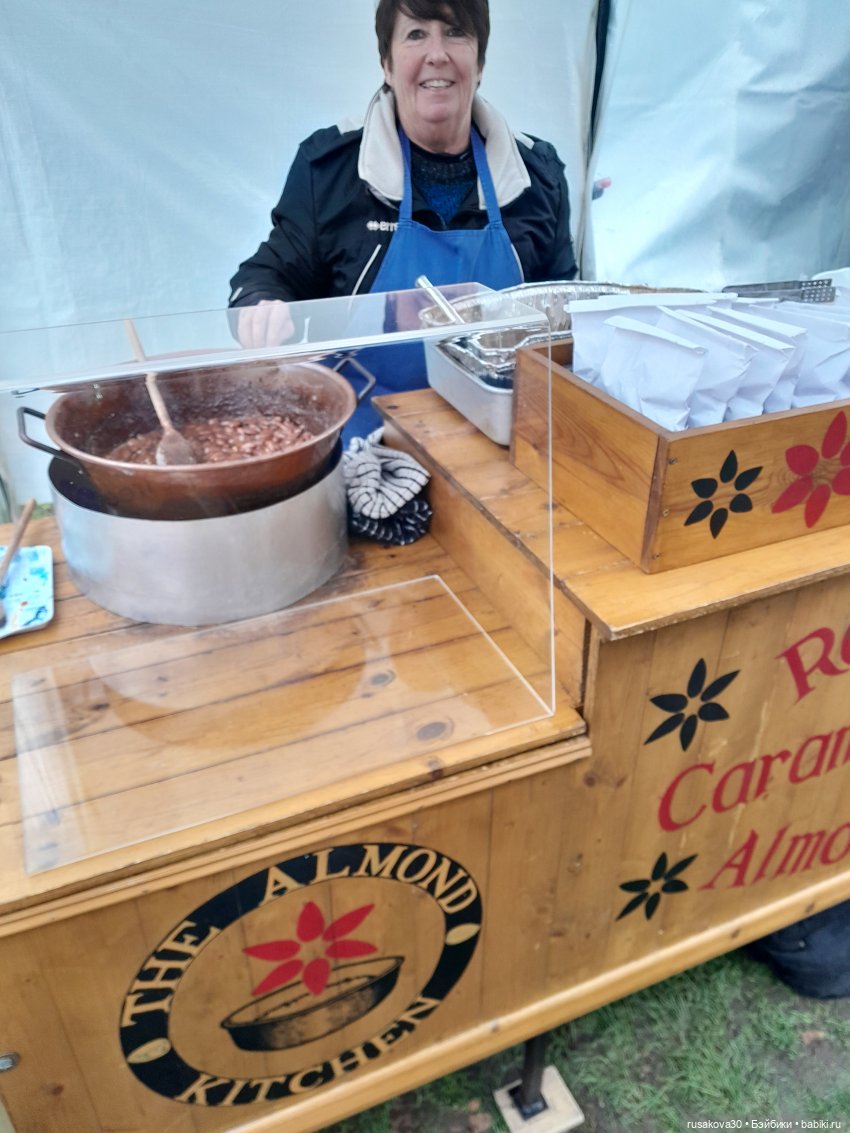 Рождественский базар в Ely (Или)