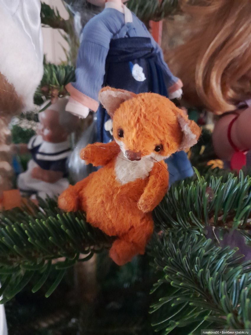 Кукольная елочка — Коллекции игровых кукол (Playline): фото полок