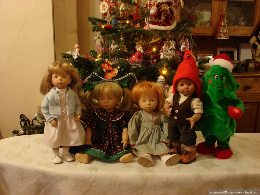 Пока не убрали елочку — Домашние коллекции кукол: фото собраний (фото 9)